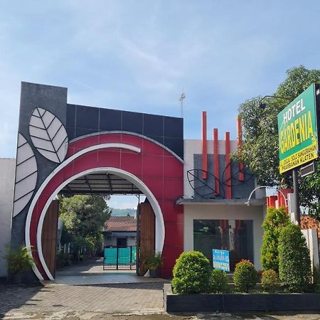 Surakarta  Oyo 90831 Hotel Gardenia Prambanan מראה חיצוני תמונה