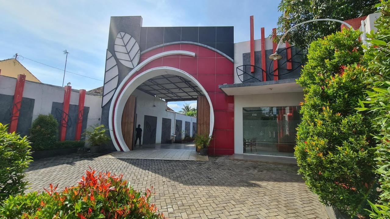 יוגיאקרטה Oyo 90831 Hotel Gardenia Prambanan מראה חיצוני תמונה