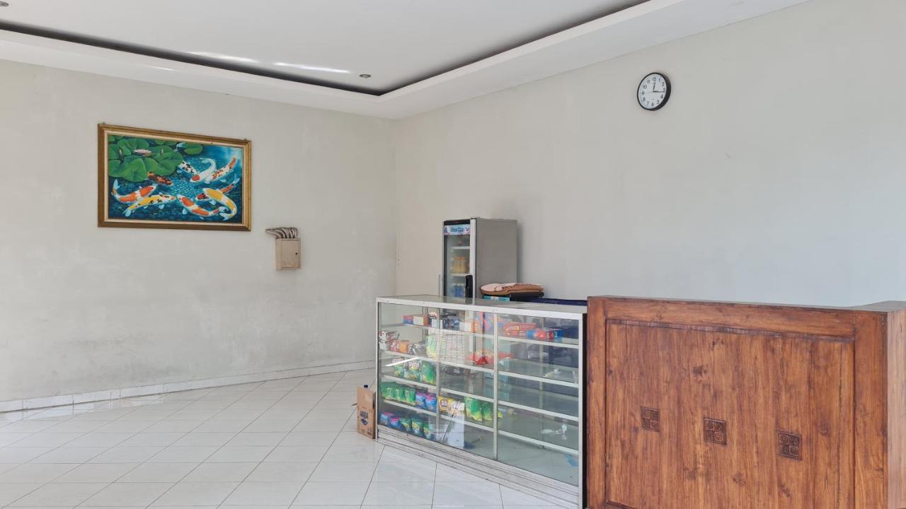 Surakarta  Oyo 90831 Hotel Gardenia Prambanan מראה חיצוני תמונה