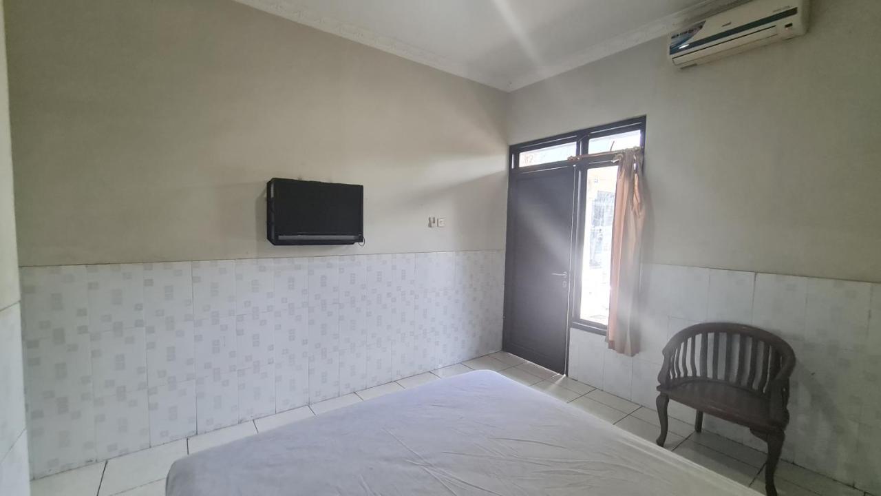 Surakarta  Oyo 90831 Hotel Gardenia Prambanan מראה חיצוני תמונה